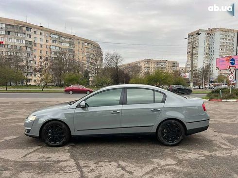 Volkswagen Passat 2009 - фото 9
