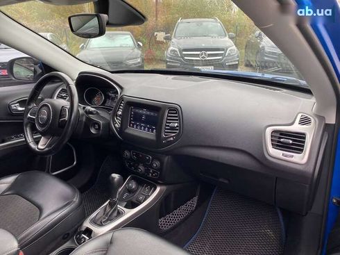 Jeep Compass 2017 - фото 11