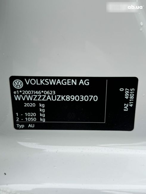 Volkswagen e-Golf 2018 белый - фото 15