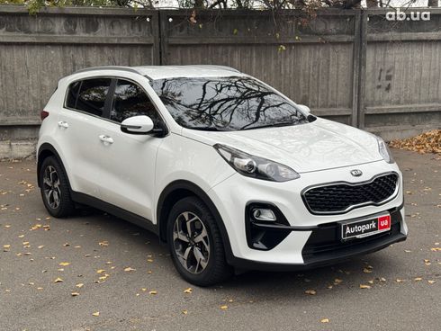 Kia Sportage 2018 белый - фото 3