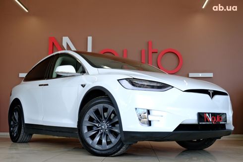 Tesla Model X 2019 белый - фото 4