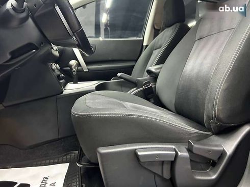 Nissan Qashqai 2012 - фото 12