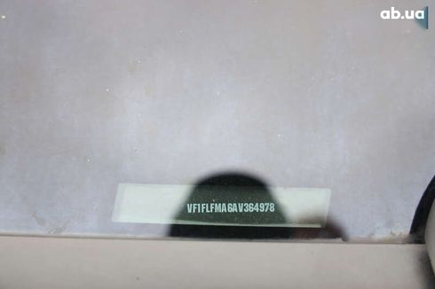 Renault Trafic 2009 - фото 10