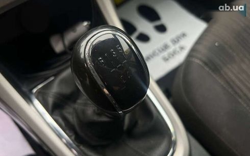 Opel Astra 2011 - фото 16