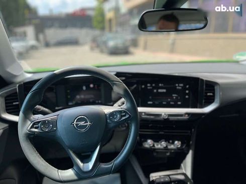 Opel Mokka-e 2021 - фото 22