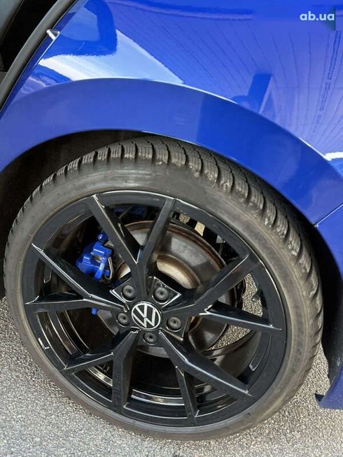 Volkswagen Golf R 2022 - фото 22