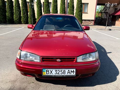 Hyundai Elantra 1993 красный - фото 8