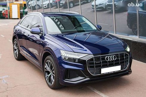 Audi Q8 2021 - фото 3