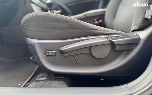 Toyota Avensis 2008 - фото 11