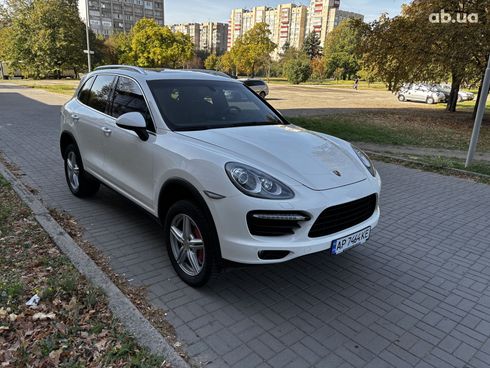 Porsche Cayenne 2010 белый - фото 7