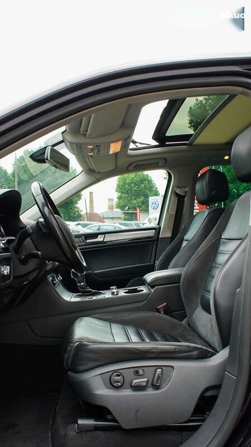 Volkswagen Touareg 2014 - фото 16