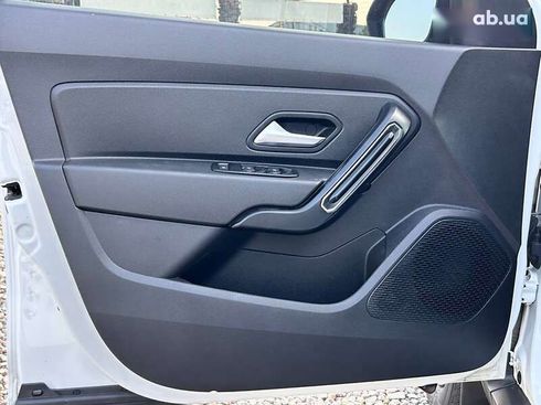 Renault Duster 2019 - фото 13