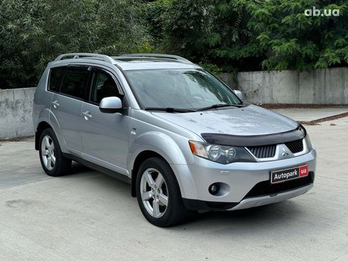 Mitsubishi Outlander XL 2008 серый - фото 3