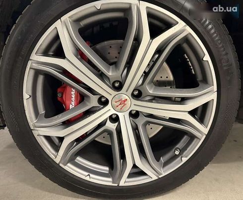 Maserati Levante 2019 - фото 14