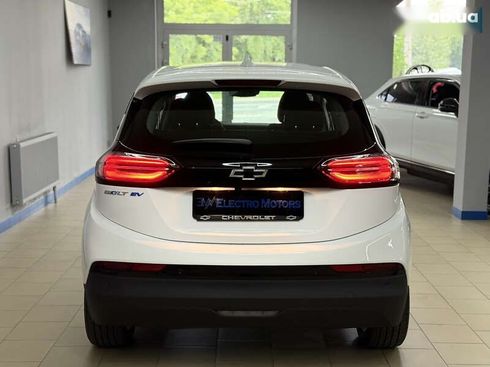 Chevrolet Bolt 2023 - фото 9