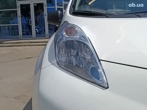 Nissan Leaf 2014 белый - фото 9