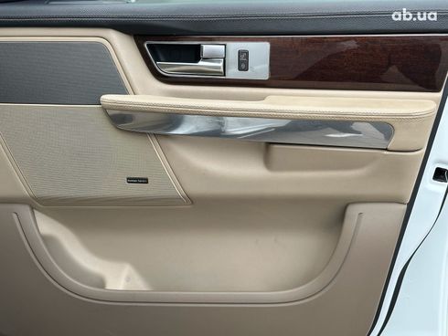 Land Rover Range Rover Sport 2010 белый - фото 27