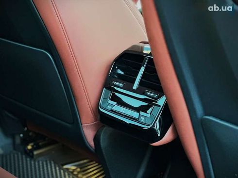 BMW iX 2022 - фото 30