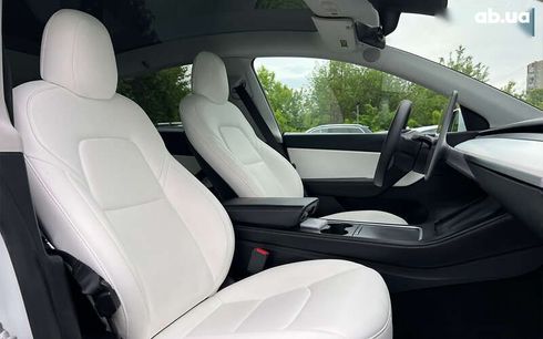 Tesla Model Y 2021 - фото 9