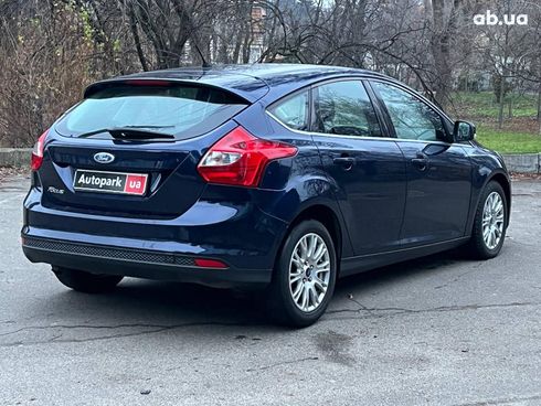 Ford Focus 2011 синий - фото 8