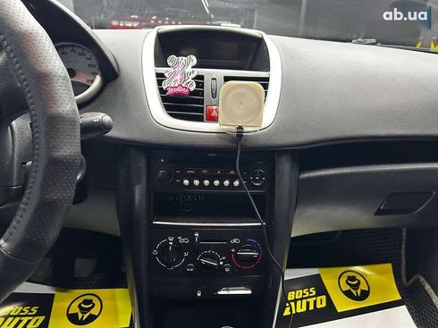 Peugeot 207 2009 - фото 9