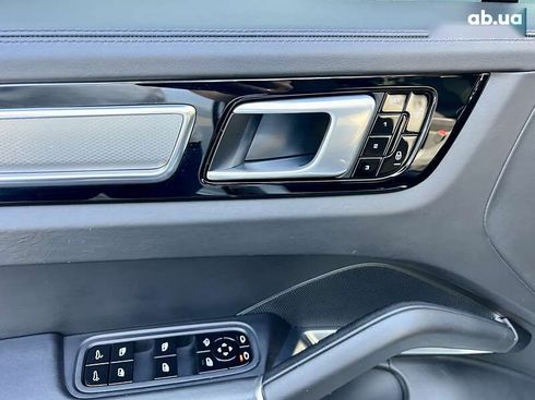 Porsche Cayenne 2018 - фото 18