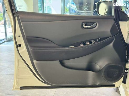 Nissan Leaf 2020 - фото 18