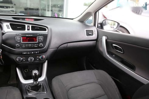 Kia Cee'd 2014 - фото 14