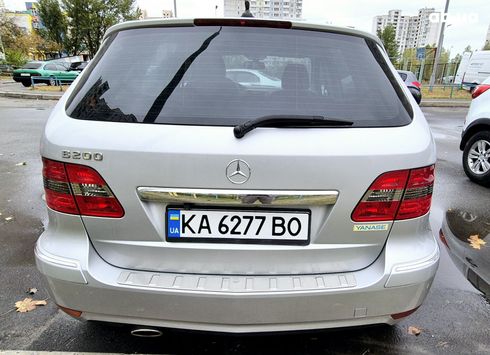 Mercedes-Benz B-Класс 2008 серебристый - фото 3