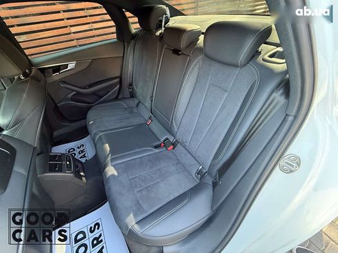 Audi A4 2021 - фото 27