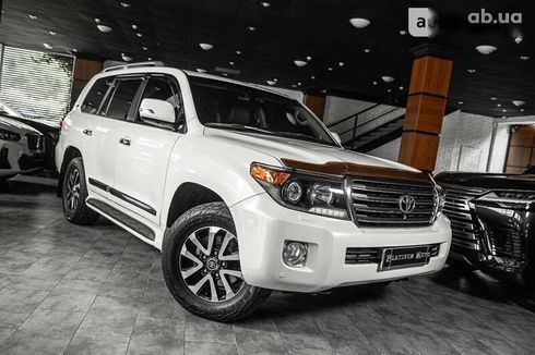 Toyota Land Cruiser 2014 - фото 5