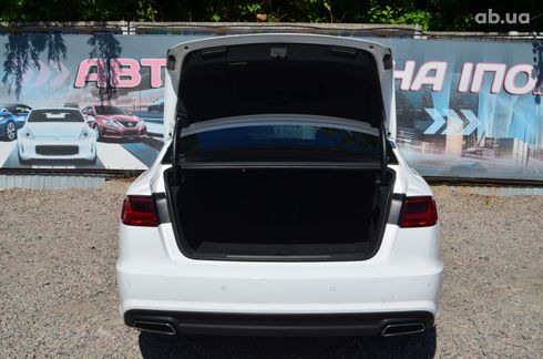 Audi A6 2018 белый - фото 11