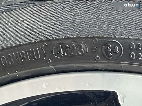 Skoda Octavia 2020 - фото 24