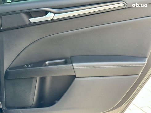 Ford Fusion 2018 серый - фото 23