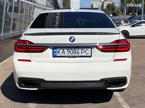 BMW 7 серия 2016 - фото 6