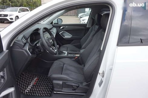 Audi Q3 2023 - фото 19