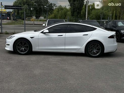 Tesla Model S 2022 - фото 17