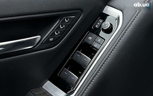Toyota Land Cruiser 2022 - фото 24