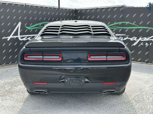 Dodge Challenger 2021 - фото 4
