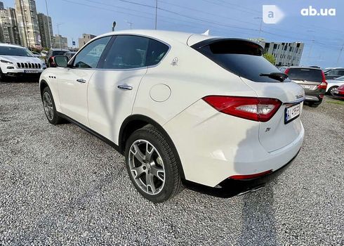 Maserati Levante 2017 - фото 10