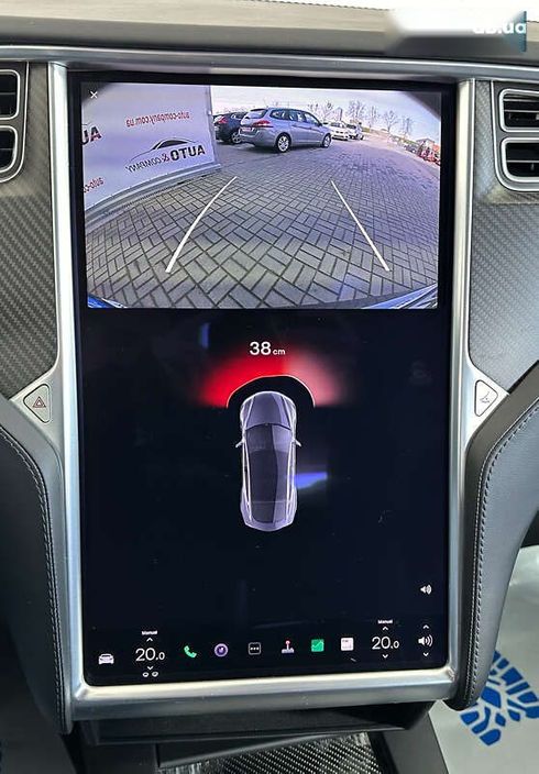 Tesla Model S 2017 - фото 19