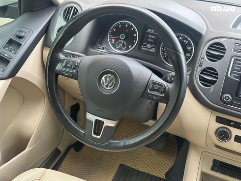 Volkswagen Tiguan 2016 белый - фото 21