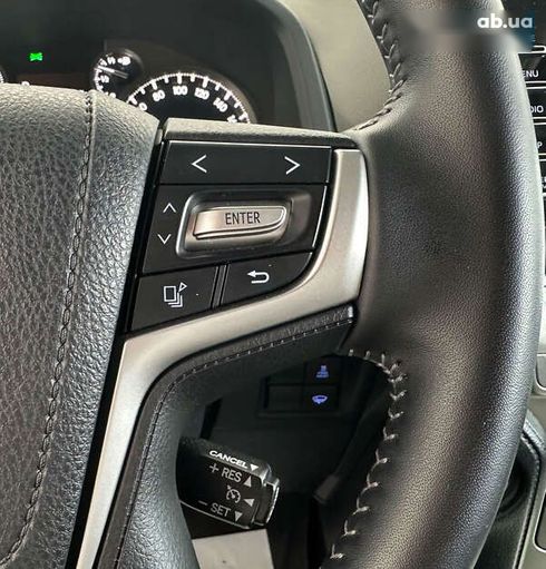 Toyota Land Cruiser Prado 2023 - фото 18