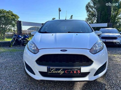 Ford Fiesta 2016 - фото 2