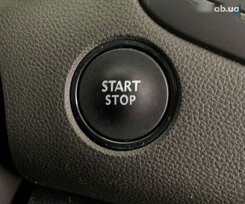 Renault Megane 2019 - фото 25