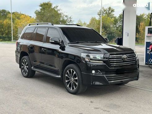 Toyota Land Cruiser 2020 - фото 8