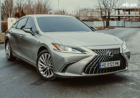 Lexus ES 2022 серый - фото 13