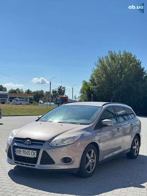 Ford Focus 2012 - фото 2