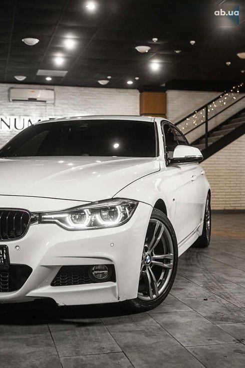 BMW 3 серия 2018 - фото 4