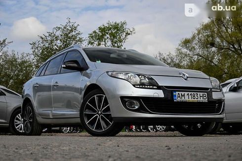 Renault Megane 2012 - фото 2